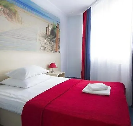 Czarna Perla 招待所 3*