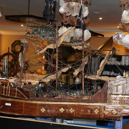 Czarna Perla Konukevi